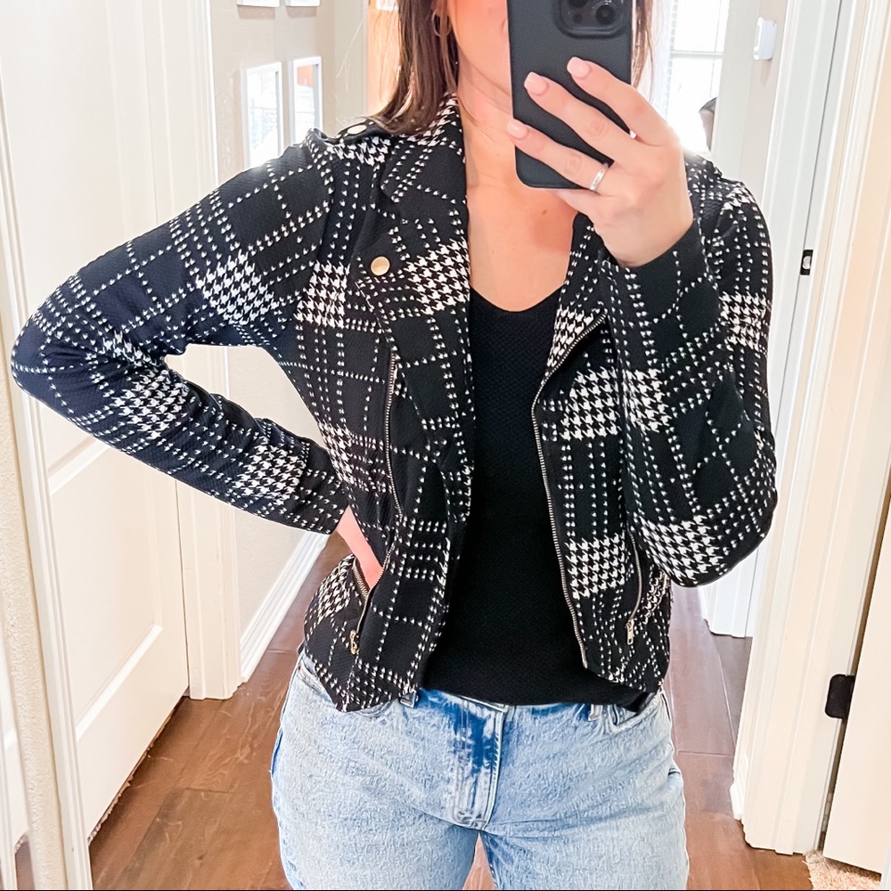 Black and White Cropped Jacket